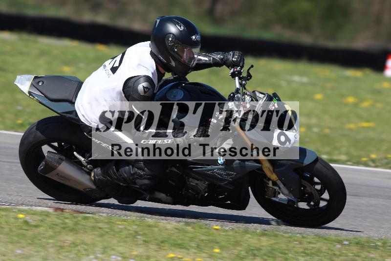 /Archiv-2022/08 17.04.2022 Speer Racing ADR/Instruktorengruppe/9